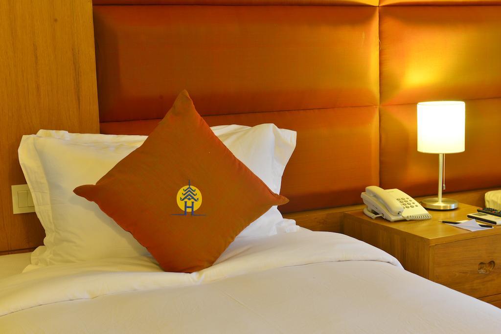 Hotel Amazing Mandalaj Kültér fotó