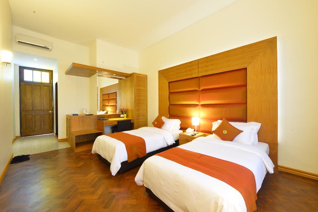 Hotel Amazing Mandalaj Kültér fotó