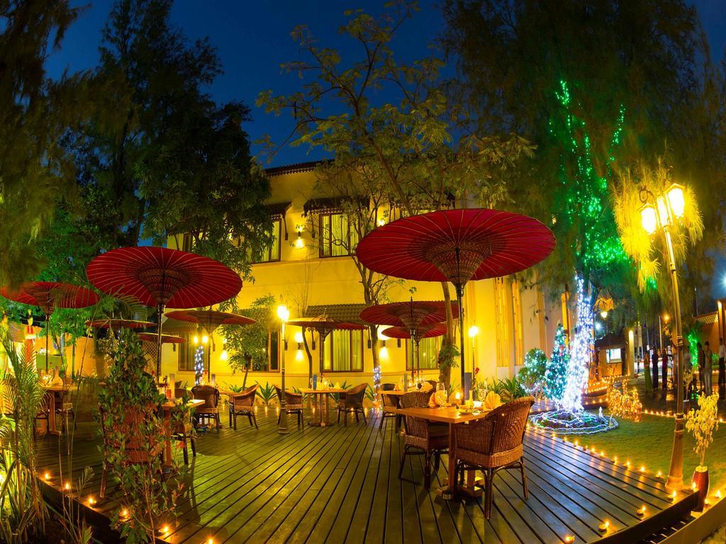 Hotel Amazing Mandalaj Kültér fotó