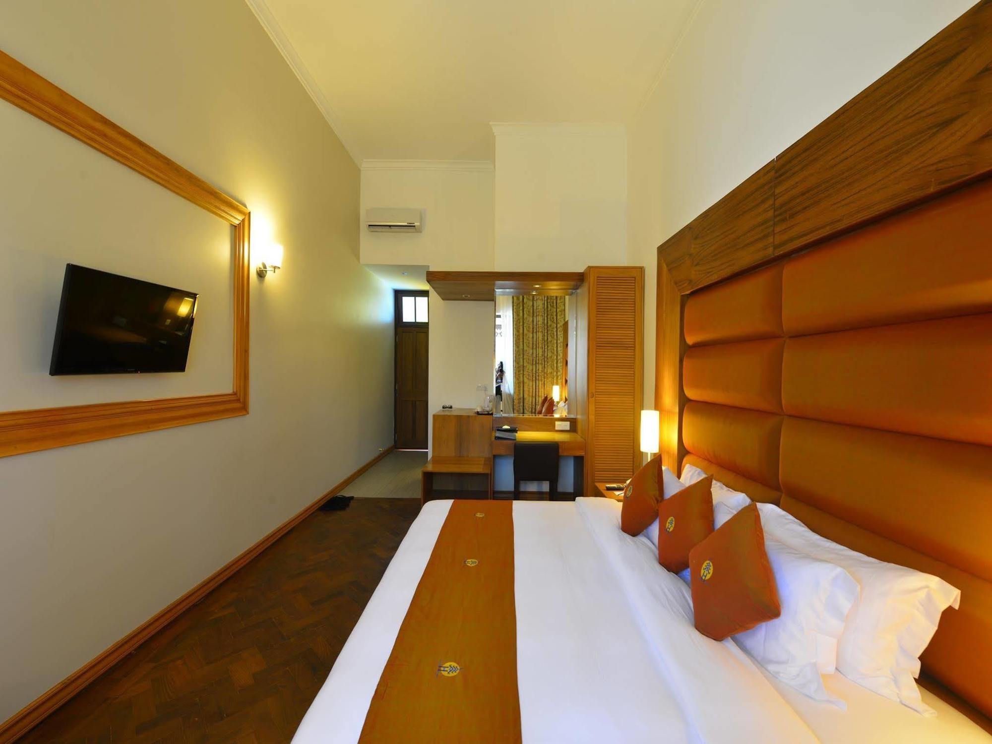 Hotel Amazing Mandalaj Kültér fotó